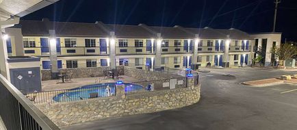 Days Inn by Wyndham El Paso West Exterior