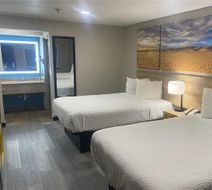 Days Inn by Wyndham El Paso West Room