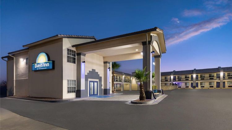 Days Inn by Wyndham El Paso West Exterior