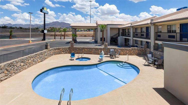 Days Inn by Wyndham El Paso West Pool