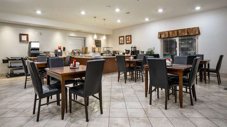 Canalta Weyburn Restaurant