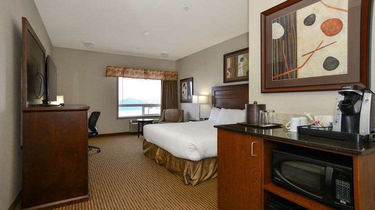Canalta Weyburn Room