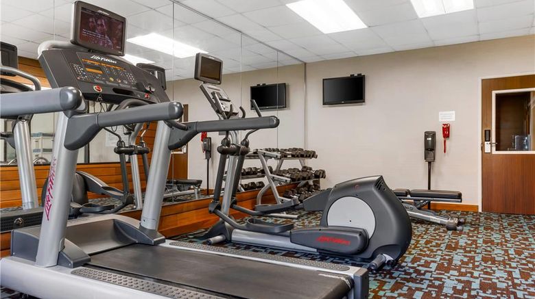 <b>Comfort Inn & Suites Health</b>. Images powered by <a href="https://iceportal.shijigroup.com/" title="IcePortal" target="_blank">IcePortal</a>.