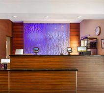 Comfort Inn & Suites Lobby