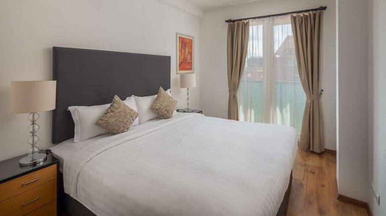 <b>ESCALA Hotel & Suites Suite</b>. Images powered by <a href="https://iceportal.shijigroup.com/" title="IcePortal" target="_blank">IcePortal</a>.