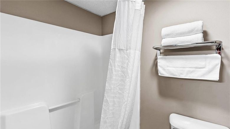 <b>Super 8 by Wyndham Marston Room</b>. Images powered by <a href="https://iceportal.shijigroup.com/" title="IcePortal" target="_blank">IcePortal</a>.