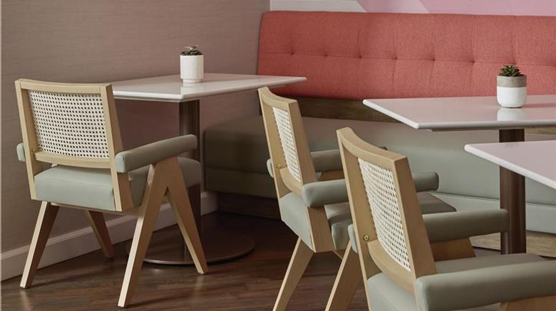 <b>Hyatt Centric Delfina Santa Monica Restaurant</b>. Images powered by <a href="https://iceportal.shijigroup.com/" title="IcePortal" target="_blank">IcePortal</a>.