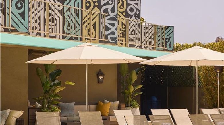 <b>Hyatt Centric Delfina Santa Monica Pool</b>. Images powered by <a href="https://iceportal.shijigroup.com/" title="IcePortal" target="_blank">IcePortal</a>.
