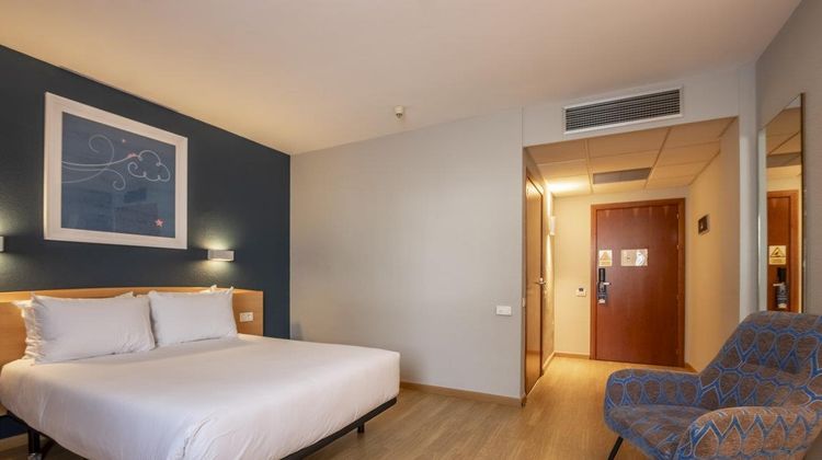 Travelodge Murcia Room