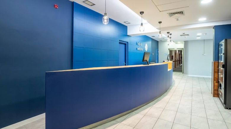 <b>Travelodge Murcia Lobby</b>. Images powered by <a href="https://iceportal.shijigroup.com/" title="IcePortal" target="_blank">IcePortal</a>.