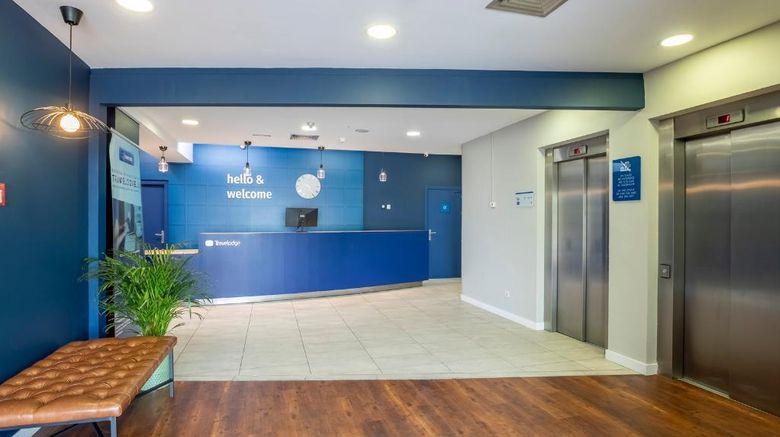 <b>Travelodge Murcia Lobby</b>. Images powered by <a href="https://iceportal.shijigroup.com/" title="IcePortal" target="_blank">IcePortal</a>.