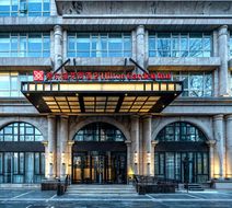 Hilton Garden Inn Guomao Exterior