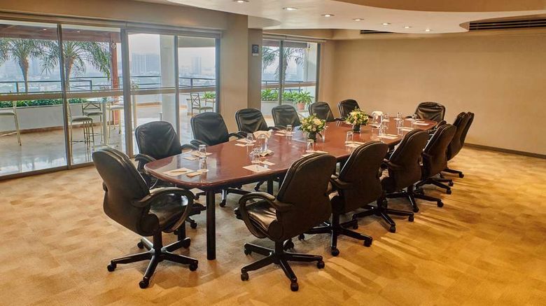 <b>Casa Andina Premium Golf Los Incas Meeting</b>. Images powered by <a href="https://iceportal.shijigroup.com/" title="IcePortal" target="_blank">IcePortal</a>.