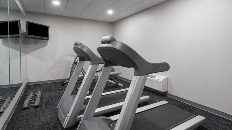 <b>Days Inn by Wyndham Coffeyville Health</b>. Images powered by <a href="https://iceportal.shijigroup.com/" title="IcePortal" target="_blank">IcePortal</a>.