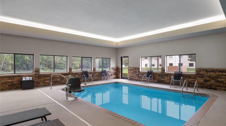 <b>Days Inn by Wyndham Coffeyville Pool</b>. Images powered by <a href="https://iceportal.shijigroup.com/" title="IcePortal" target="_blank">IcePortal</a>.