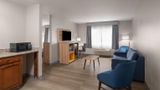 Days Inn by Wyndham Coffeyville Suite
