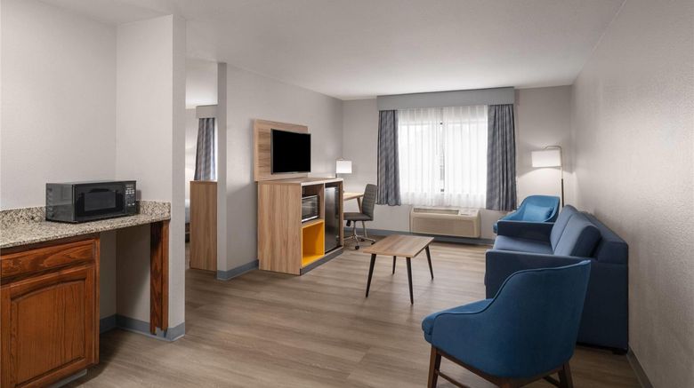 <b>Days Inn by Wyndham Coffeyville Suite</b>. Images powered by <a href="https://iceportal.shijigroup.com/" title="IcePortal" target="_blank">IcePortal</a>.