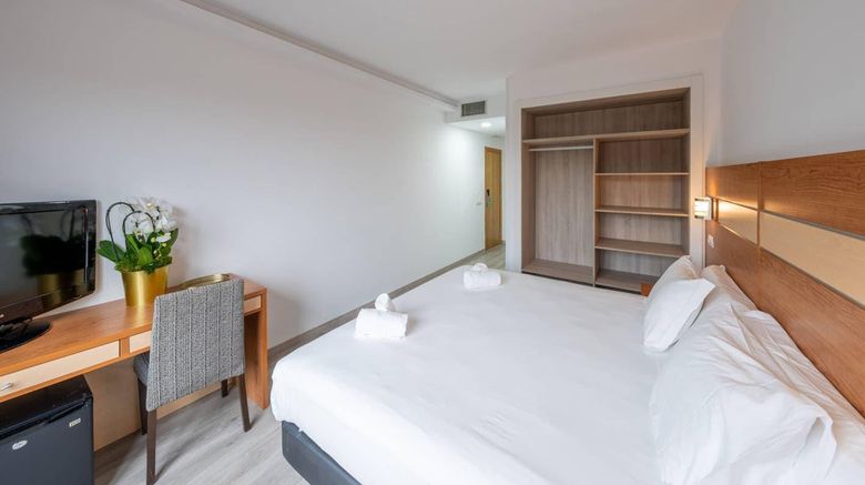 <b>Hotel Faranda Los Tilos Ascend Hotel Collection Room</b>. Images powered by <a href="https://iceportal.shijigroup.com/" title="IcePortal" target="_blank">IcePortal</a>.