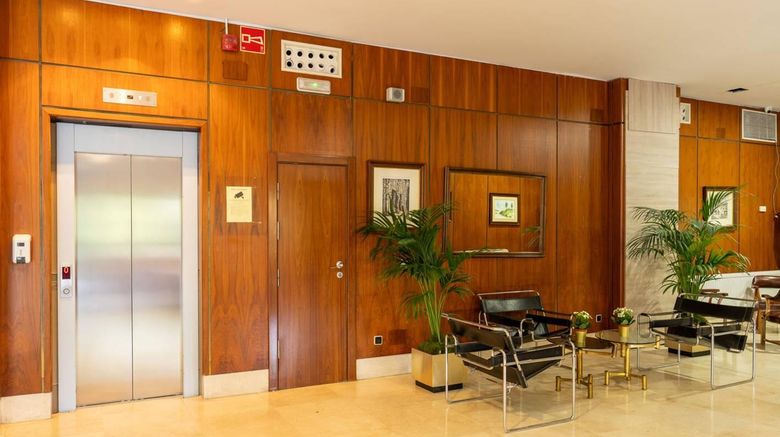 <b>Hotel Faranda Los Tilos Ascend Hotel Collection Lobby</b>. Images powered by <a href="https://iceportal.shijigroup.com/" title="IcePortal" target="_blank">IcePortal</a>.