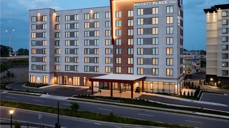 Hyatt Place Montreal Airport Exterior. Images powered by <a href="https://iceportal.shijigroup.com" target="_blank" rel="noopener">Ice Portal</a>.
