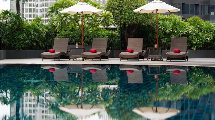 Avani Ratchada Bangkok Hotel Pool