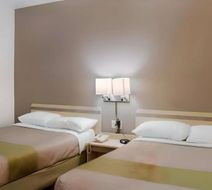 Suburban Studios Fishers Indianapolis Room