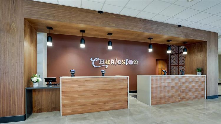 Drury Plaza Hotel North Charleston Lobby