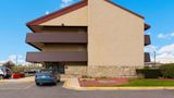 Super 8 by Wyndham Deerfield/Northbrook Exterior