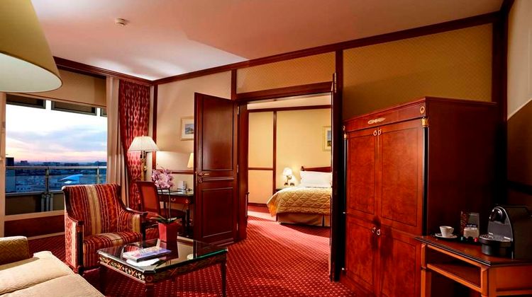 Grand Hotel Bucharest Suite