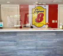 Super 8 by Wyndham Albuquerque Downtown Lobby