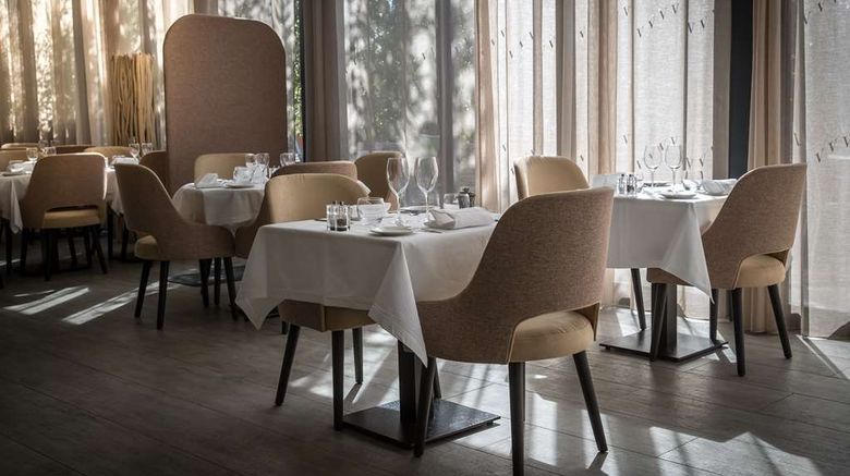 <b>Hotel Vatel Restaurant</b>. Images powered by <a href="https://iceportal.shijigroup.com/" title="IcePortal" target="_blank">IcePortal</a>.