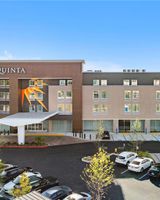 La Quinta Inn & Suites La Habra