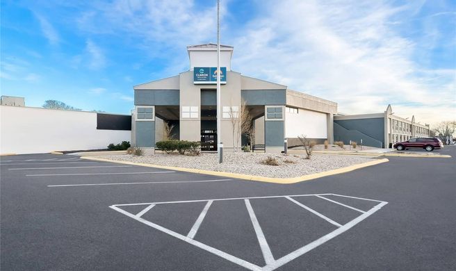 Suburban Studios Exterior
