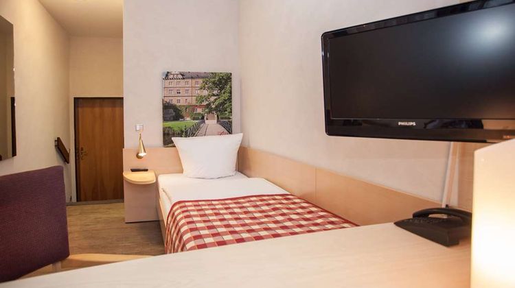 Centro Hotel Goya Wolfsburg Room