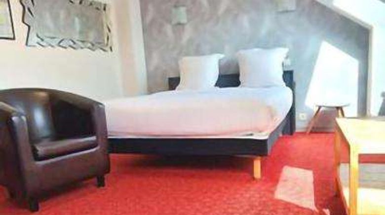 <b>Brit Hotel Essentiel Pontivy-Robic Room</b>. Images powered by <a href="https://iceportal.shijigroup.com/" title="IcePortal" target="_blank">IcePortal</a>.
