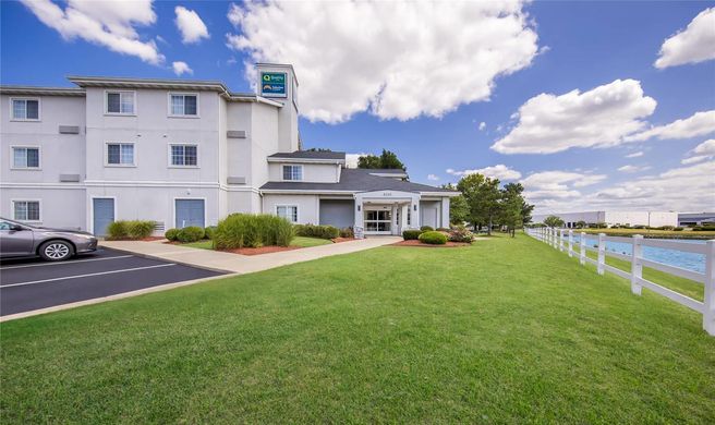 Quality Inn Fishers Indianapolis Exterior