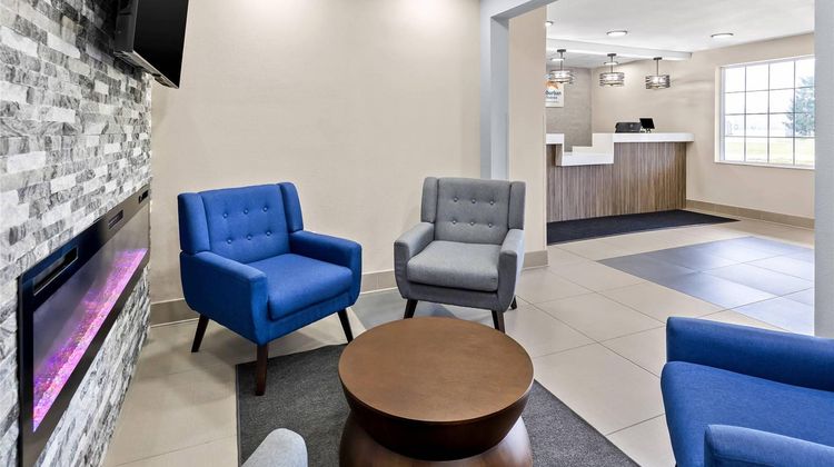 Quality Inn Fishers Indianapolis Lobby