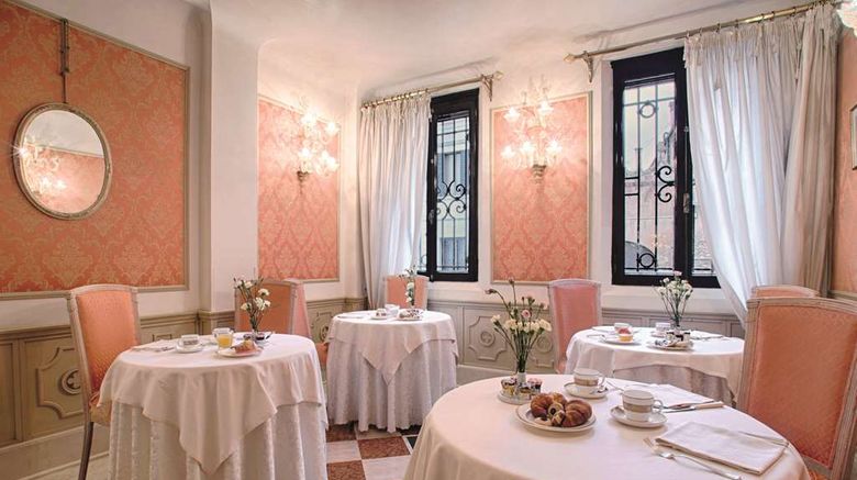 <b>Locanda Vivaldi Hotel Restaurant</b>. Images powered by <a href="https://iceportal.shijigroup.com/" title="IcePortal" target="_blank">IcePortal</a>.