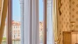 <b>Hotel Palazzo Stern Suite</b>. Images powered by <a href="https://iceportal.shijigroup.com/" title="IcePortal" target="_blank">IcePortal</a>.