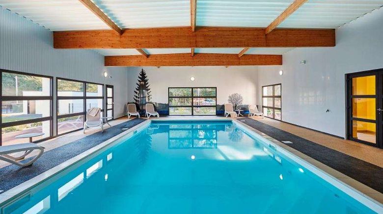 <b>Auberge De La Foret Pool</b>. Images powered by <a href="https://iceportal.shijigroup.com/" title="IcePortal" target="_blank">IcePortal</a>.