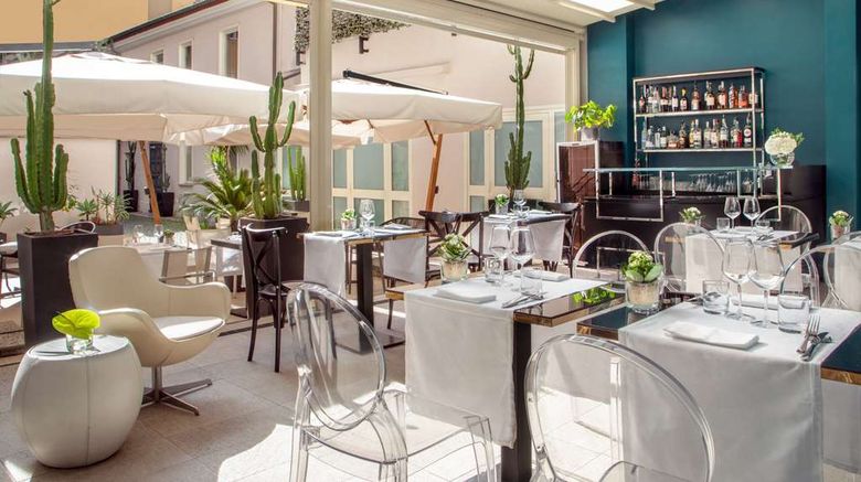 <b>The Guardian Restaurant</b>. Images powered by <a href="https://iceportal.shijigroup.com/" title="IcePortal" target="_blank">IcePortal</a>.