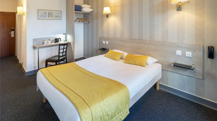 Sure Hotel by Best Western Angouleme Room