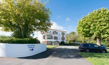 Sure Hotel by Best Western Saintes