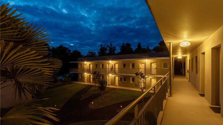 <b>Sure Hotel by BestWestern Mont-de-Marsan Exterior</b>. Images powered by <a href="https://iceportal.shijigroup.com/" title="IcePortal" target="_blank">IcePortal</a>.