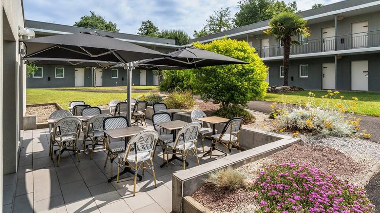 <b>Sure Hotel by BestWestern Mont-de-Marsan Exterior</b>. Images powered by <a href="https://iceportal.shijigroup.com/" title="IcePortal" target="_blank">IcePortal</a>.