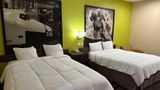 <b>Super 8 Intercontinental Houston Room</b>. Images powered by <a href="https://iceportal.shijigroup.com/" title="IcePortal" target="_blank">IcePortal</a>.