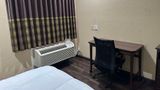 <b>Super 8 Intercontinental Houston Room</b>. Images powered by <a href="https://iceportal.shijigroup.com/" title="IcePortal" target="_blank">IcePortal</a>.