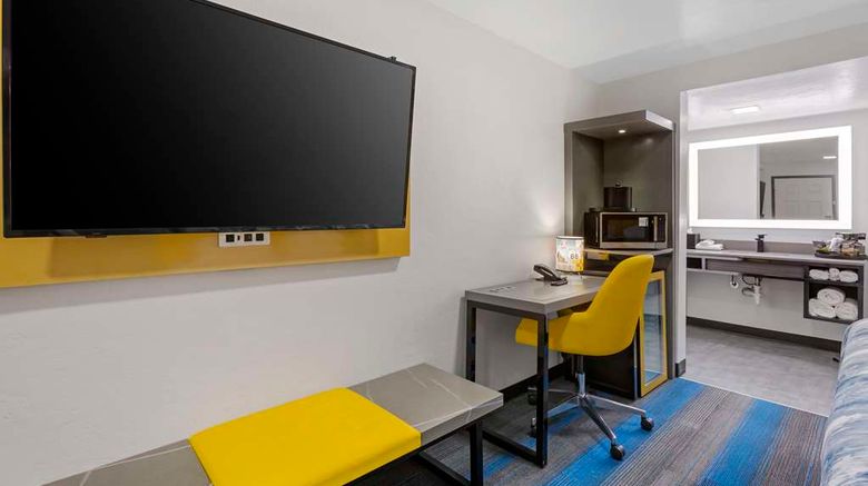 <b>Hotel Blue 66, BW Signature Collection Room</b>. Images powered by <a href="https://iceportal.shijigroup.com/" title="IcePortal" target="_blank">IcePortal</a>.
