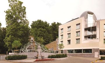 Van der Valk Hotel, Spa