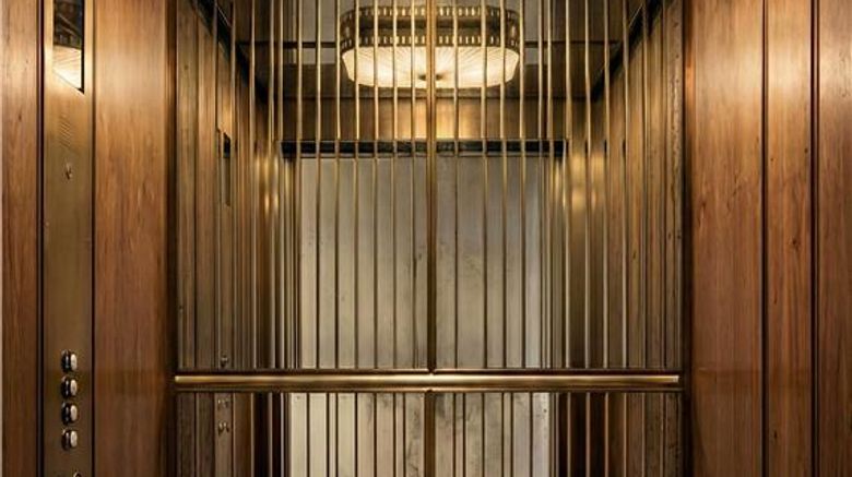 <b>Thompson Rome Lobby</b>. Images powered by <a href="https://iceportal.shijigroup.com/" title="IcePortal" target="_blank">IcePortal</a>.